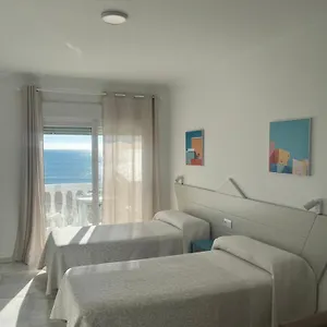 guaquin-apartments.hotelsinnerja.org/